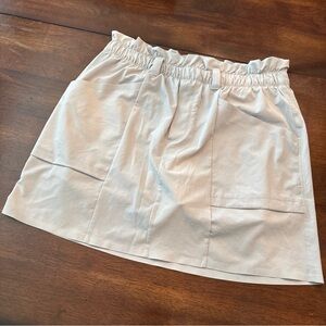 ATHLETA Beige Skort Women's Size 6 Skirt Shorts No Belt